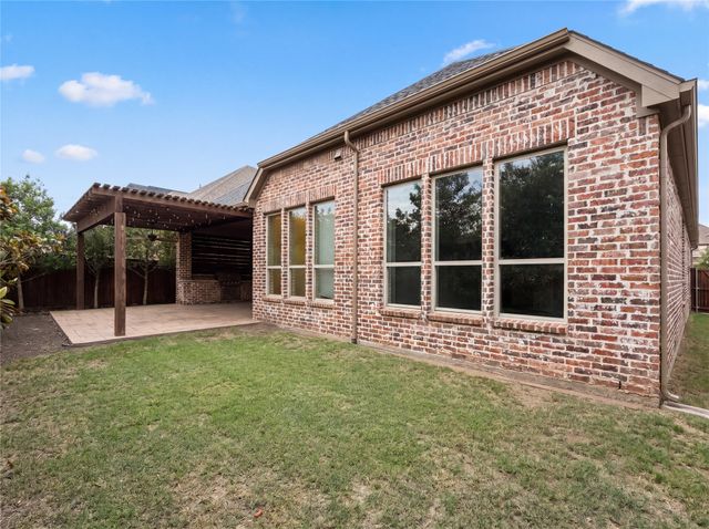 6452 Crystal Creek Drive, Frisco, TX 75034