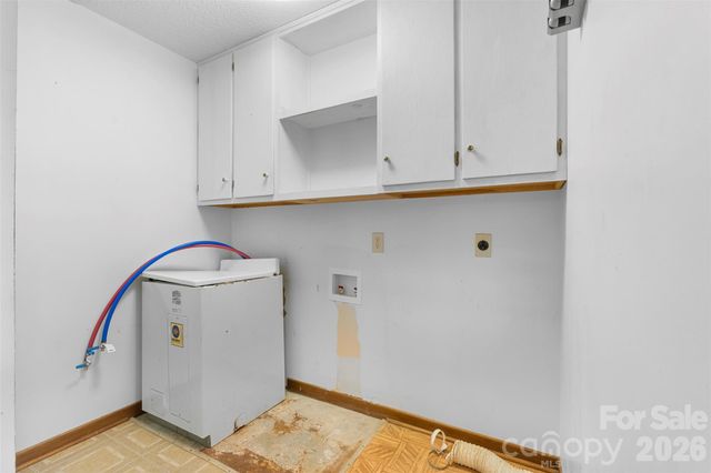 326 Coleman Drive, Lexington, NC 27292