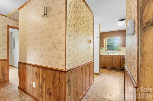 326 Coleman Drive, Lexington, NC 27292