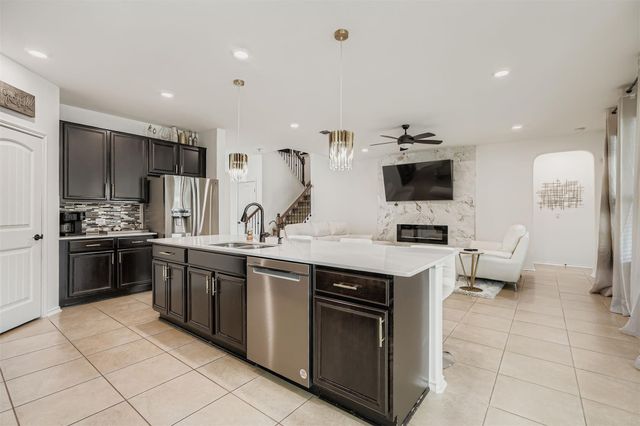 7020 Ondantra BND, Austin, TX 78744