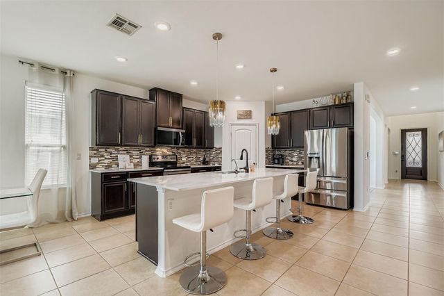 7020 Ondantra BND, Austin, TX 78744