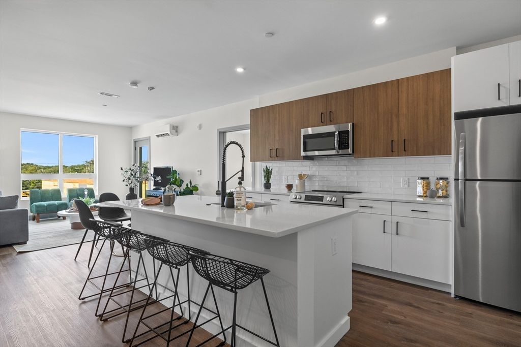 203 Lowell St. 217, Wilmington, MA 01887