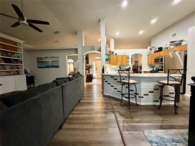 4303 ORANGE RIDGE COURT, Valrico, FL 33596