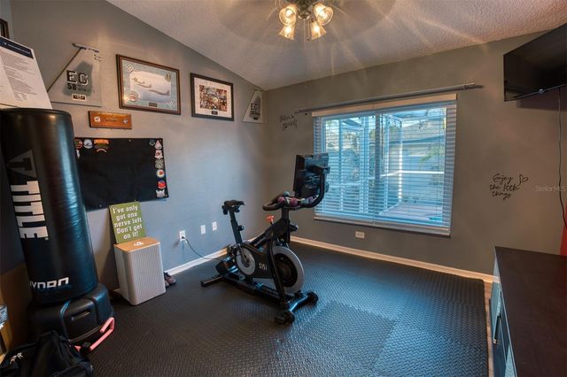 4303 ORANGE RIDGE COURT, Valrico, FL 33596