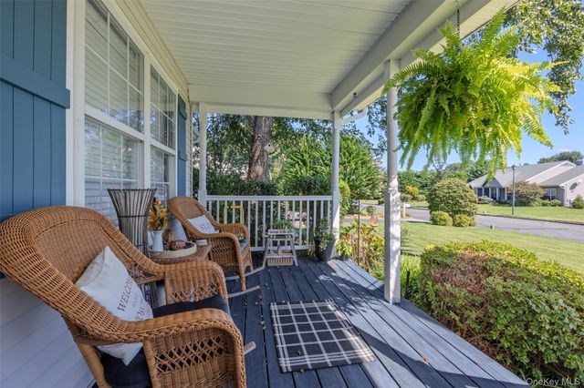 34 Varsity Boulevard, East Setauket, NY 11733