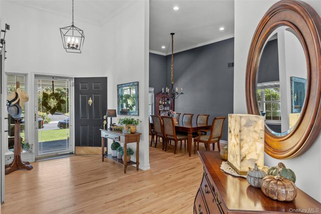 34 Varsity Boulevard, East Setauket, NY 11733