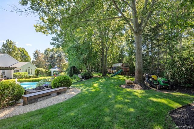 34 Varsity Boulevard, East Setauket, NY 11733