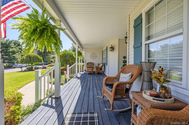 34 Varsity Boulevard, East Setauket, NY 11733