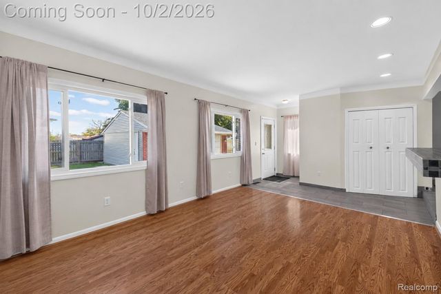 28095 Weddel Avenue, Brownstown Charter Township, MI 48183