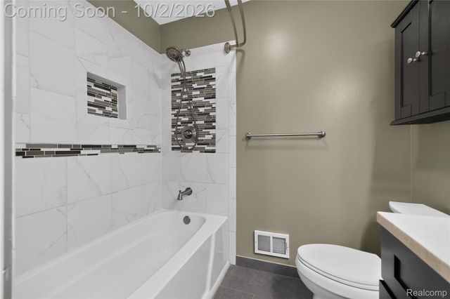 28095 Weddel Avenue, Brownstown Charter Township, MI 48183