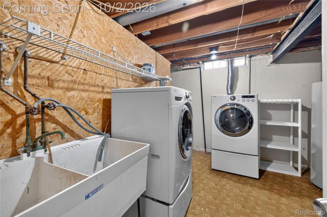 28095 Weddel Avenue, Brownstown Charter Township, MI 48183