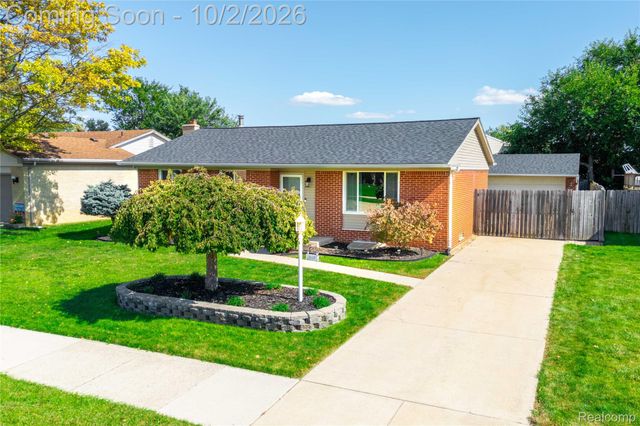 28095 Weddel Avenue, Brownstown Charter Township, MI 48183