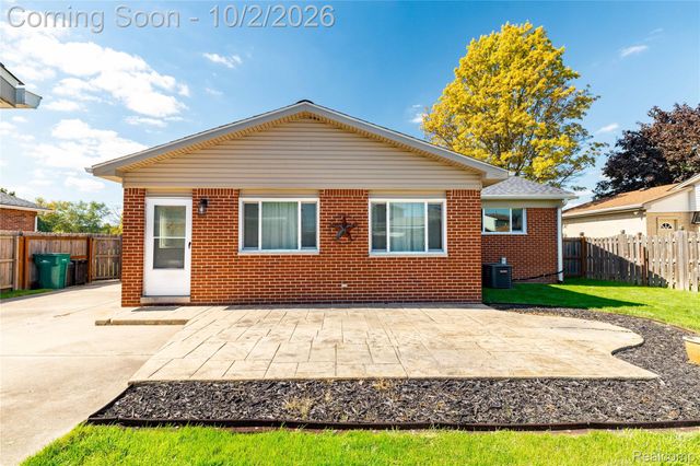 28095 Weddel Avenue, Brownstown Charter Township, MI 48183