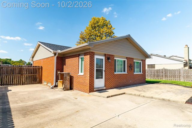 28095 Weddel Avenue, Brownstown Charter Township, MI 48183