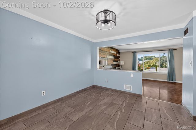 28095 Weddel Avenue, Brownstown Charter Township, MI 48183