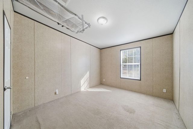 17028 Lively Road, Waller, TX 77484