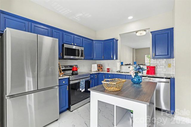 12753 Bullock Greenway Boulevard, Charlotte, NC 28277