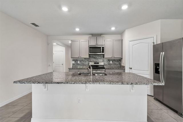 727 LAZIO CIRCLE, Debary, FL 32713