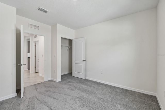 727 LAZIO CIRCLE, Debary, FL 32713