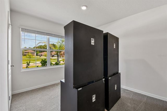 727 LAZIO CIRCLE, Debary, FL 32713