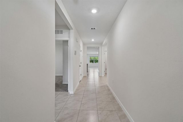 727 LAZIO CIRCLE, Debary, FL 32713
