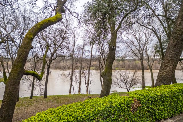 3016 Majestic Oak Circle, Cottonwood, CA 96022