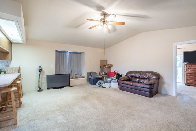 3016 Majestic Oak Circle, Cottonwood, CA 96022