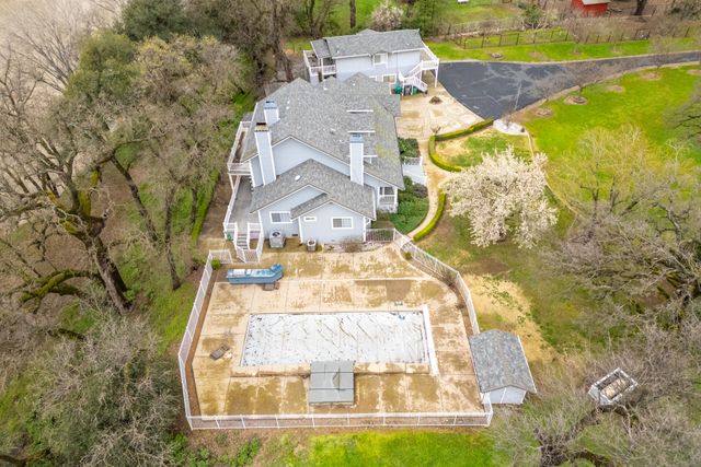 3016 Majestic Oak Circle, Cottonwood, CA 96022