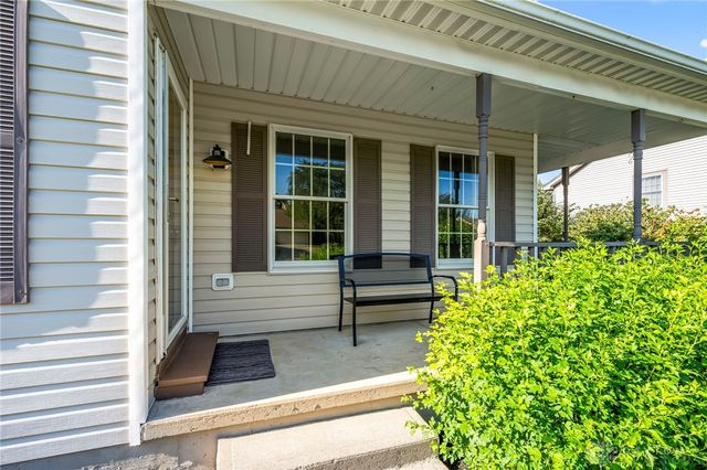 35 Sycamore Creek Drive, Springboro, OH 45066