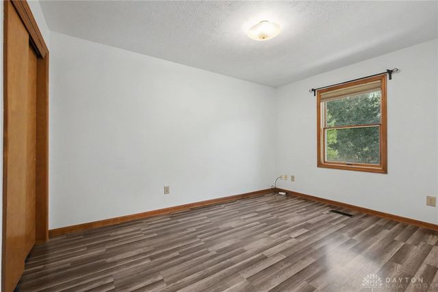 35 Sycamore Creek Drive, Springboro, OH 45066