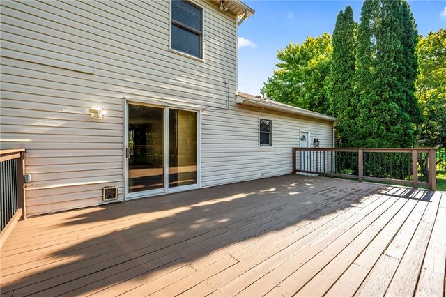 35 Sycamore Creek Drive, Springboro, OH 45066