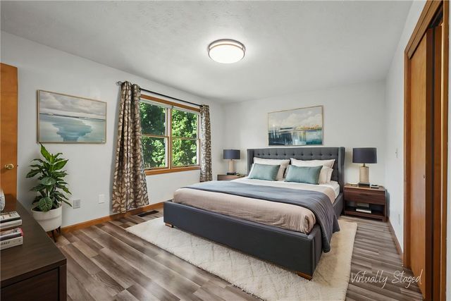 35 Sycamore Creek Drive, Springboro, OH 45066