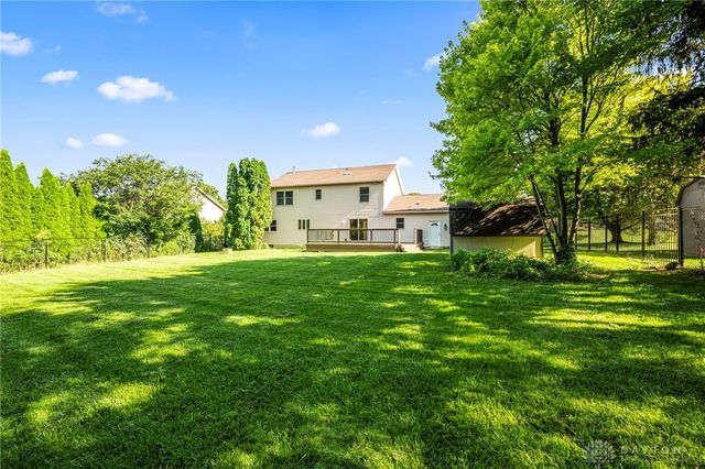 35 Sycamore Creek Drive, Springboro, OH 45066
