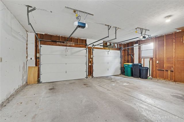 35 Sycamore Creek Drive, Springboro, OH 45066