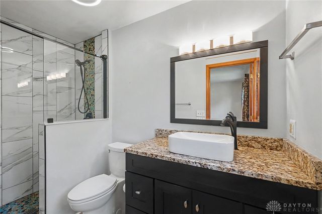35 Sycamore Creek Drive, Springboro, OH 45066