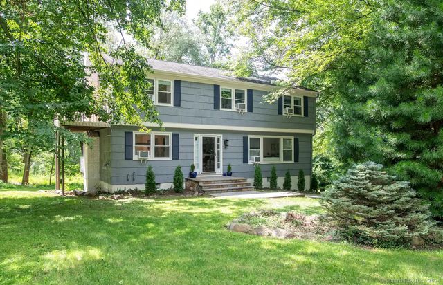5 Hollow Spring Road, Norwalk, CT 06854