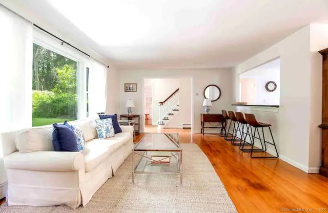 5 Hollow Spring Road, Norwalk, CT 06854