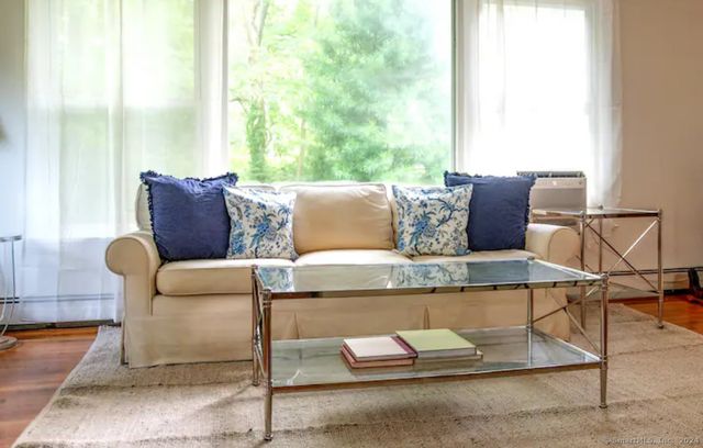 5 Hollow Spring Road, Norwalk, CT 06854