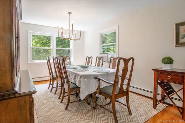 5 Hollow Spring Road, Norwalk, CT 06854