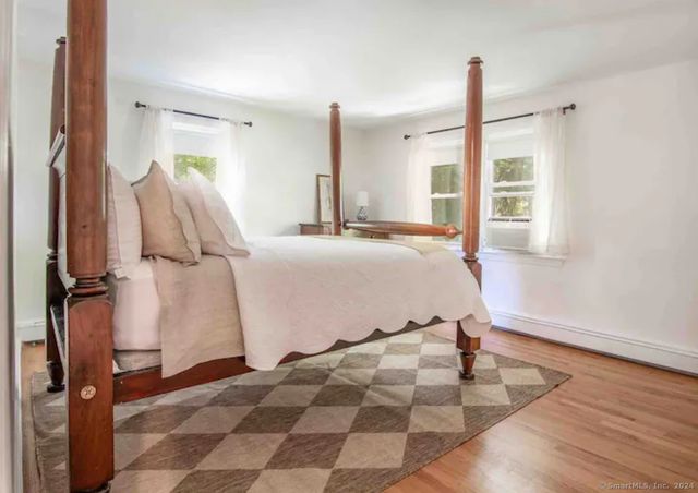 5 Hollow Spring Road, Norwalk, CT 06854