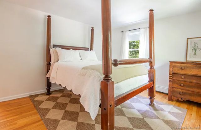 5 Hollow Spring Road, Norwalk, CT 06854