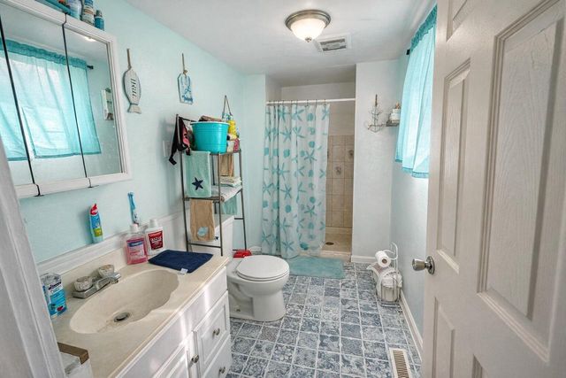 6625 18th AVENUE, Kenosha, WI 53143