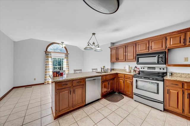 316 Timberlake Dr, Estill Springs, TN 37330