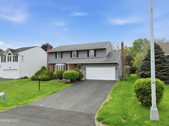 60 Aspen Circle, Albany, NY 12208