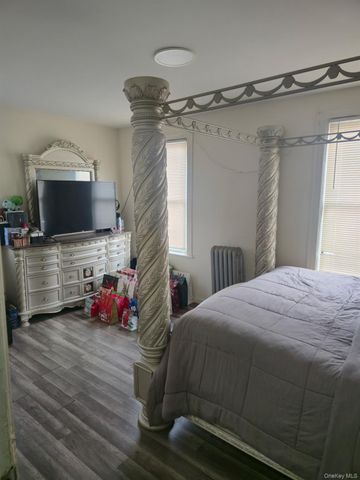 4216 Edson Avenue, Bronx, NY 10466