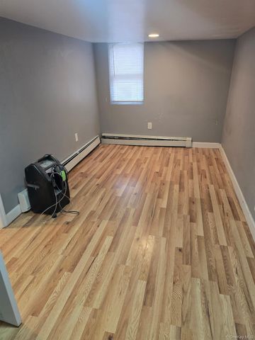 4216 Edson Avenue, Bronx, NY 10466