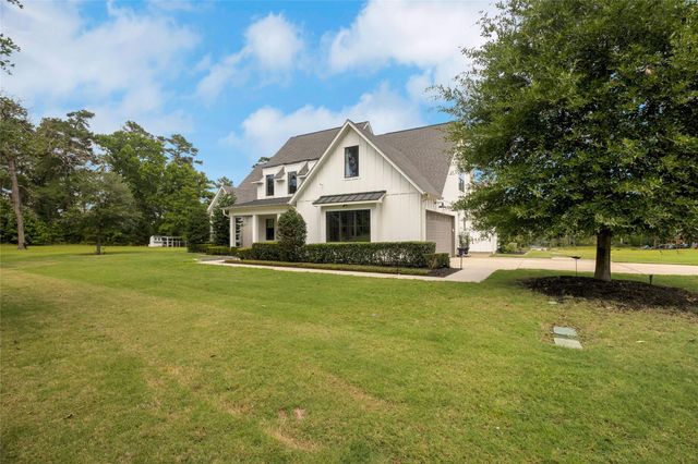 40498 Community Rd Road, Magnolia, TX 77354