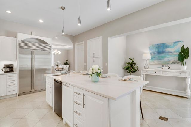 18512 SE Old Trail Drive E, Jupiter, FL 33478