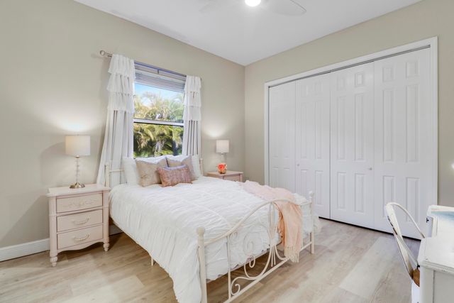 18512 SE Old Trail Drive E, Jupiter, FL 33478