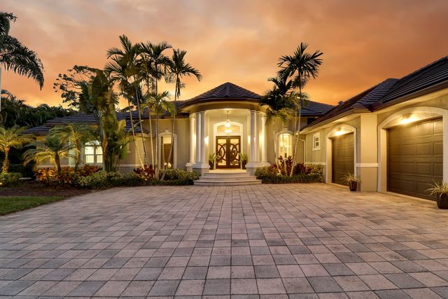 18512 SE Old Trail Drive E, Jupiter, FL 33478